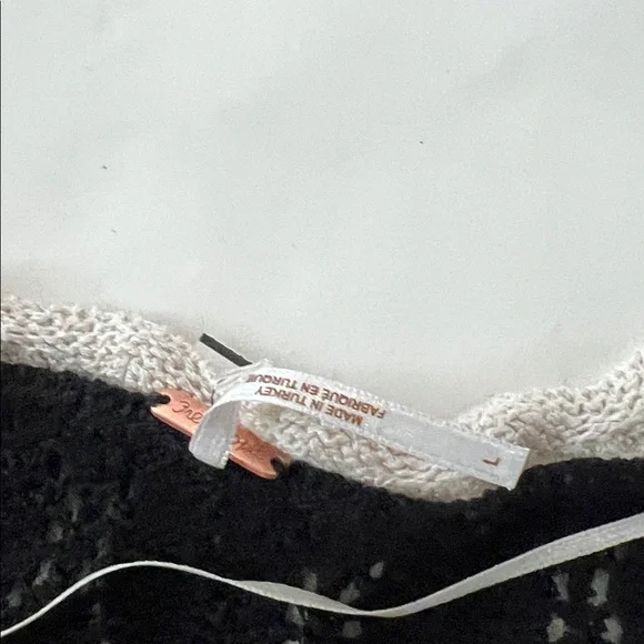 Free People Adelene Cardigan - Black Linen Blend Knit Large $128 - Picture 9 of 10